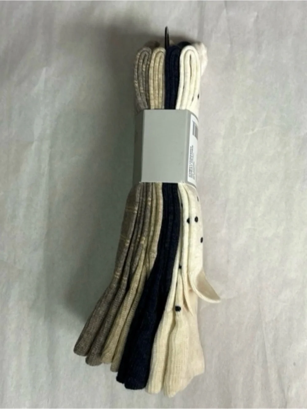 New Calvin Klein Socks 4 Pair Men’s Multicolor Casual Crew Socks Business Preppy